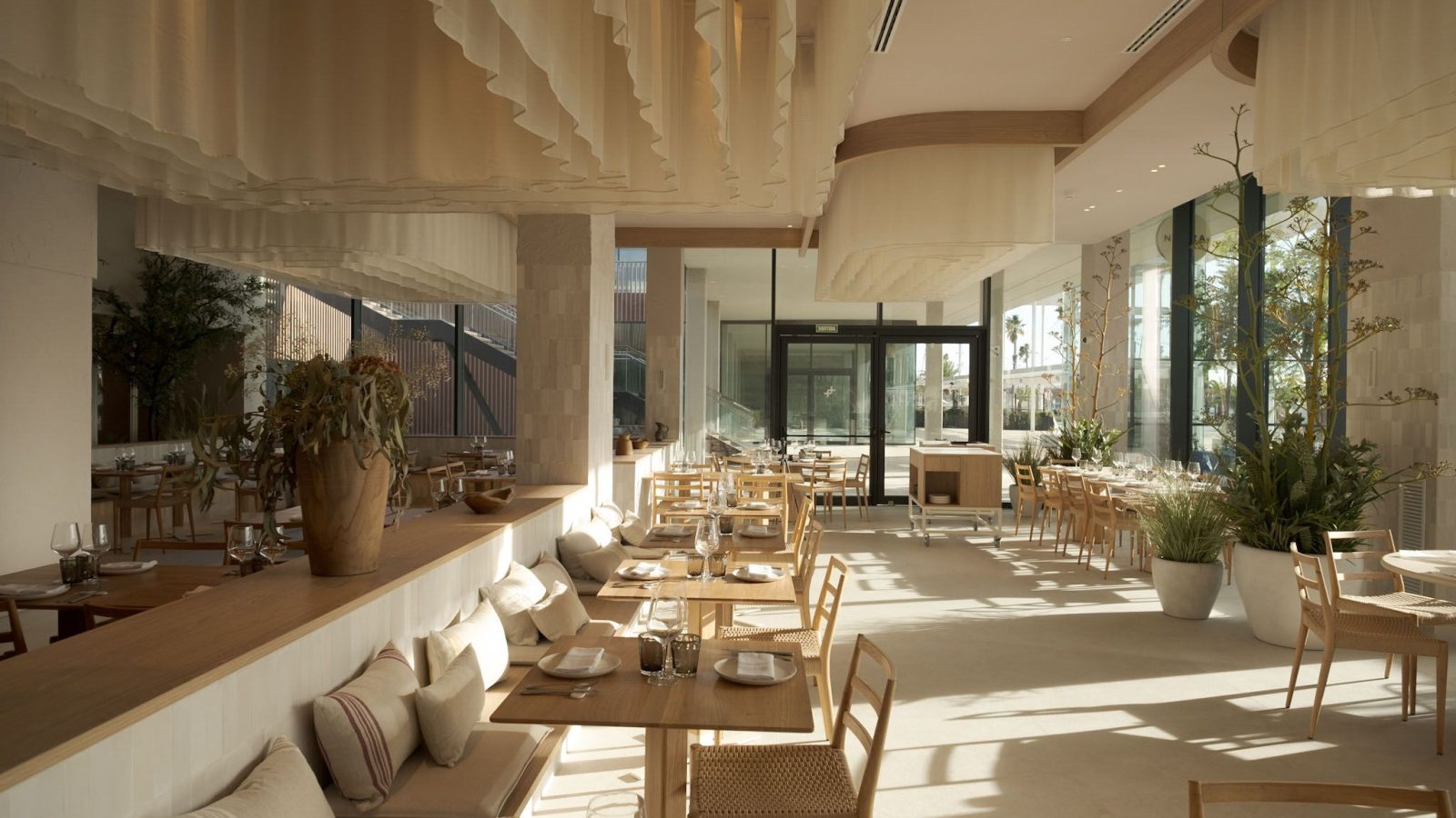 35 Best Restaurants in Barcelona, the Catalan City Where Dinners Last Until Dawn