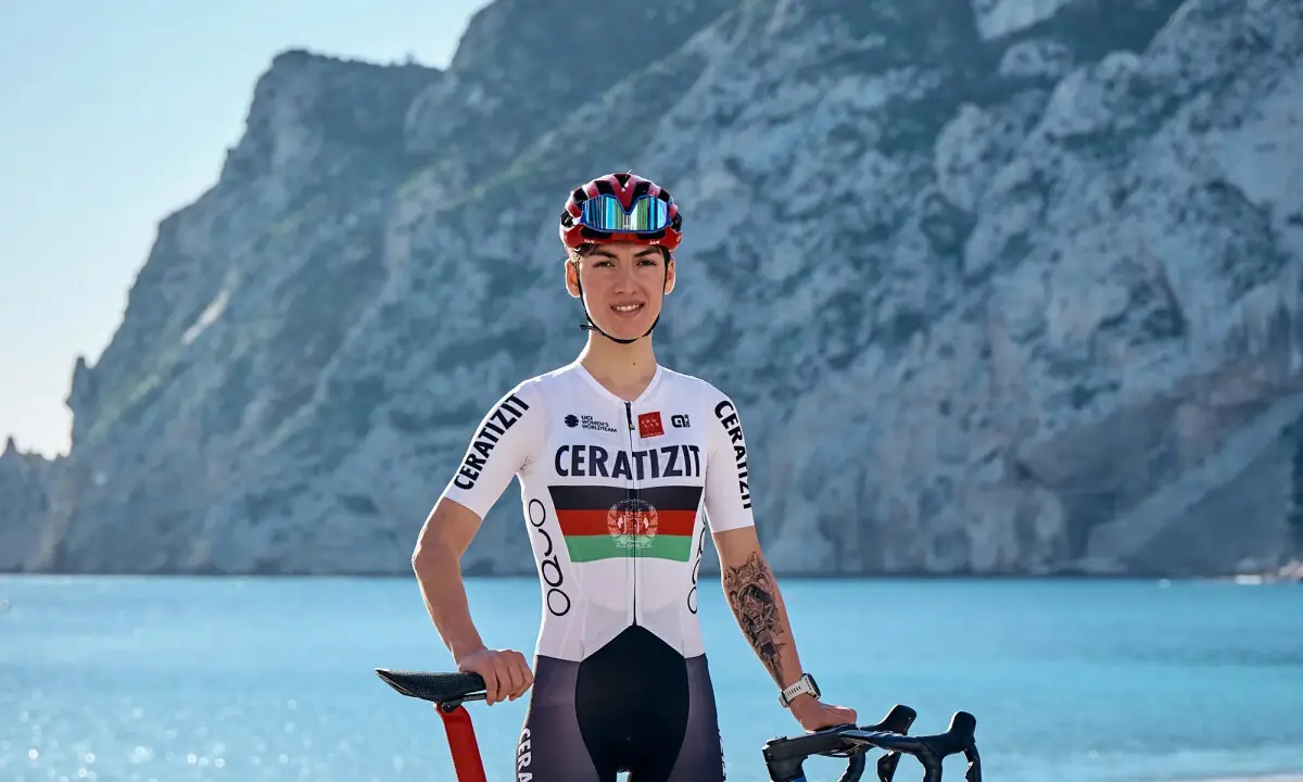 Afghan cyclist who disguised herself as man wins Asian Games silver
