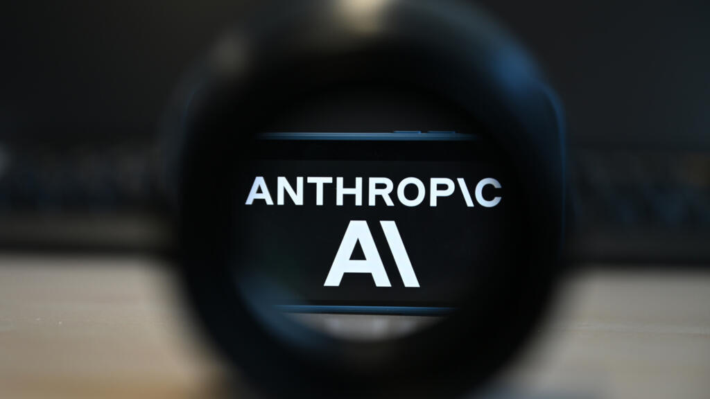 Anthropic boss calls for AI slowdown, Altman and Musk agree