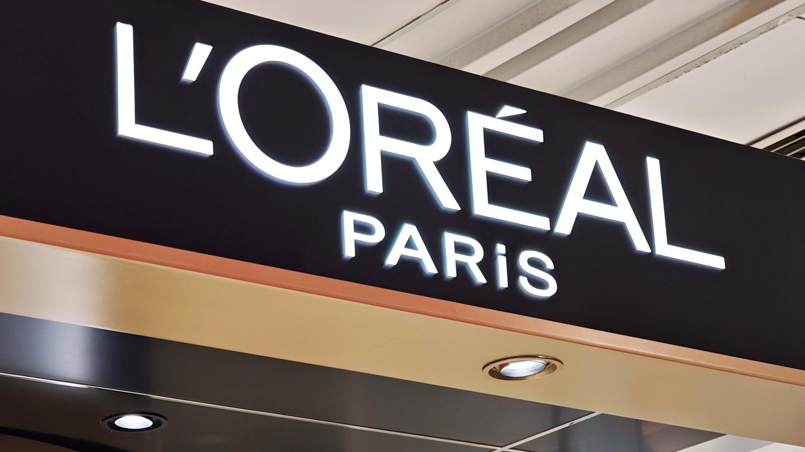 Arizona accuses L’Oréal of concealing cancer risks linked to hair relaxers