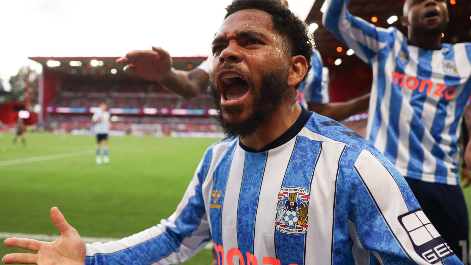 Coventry delight in Jay Dasilva winner but ruled-out goal riles Nottingham Forest