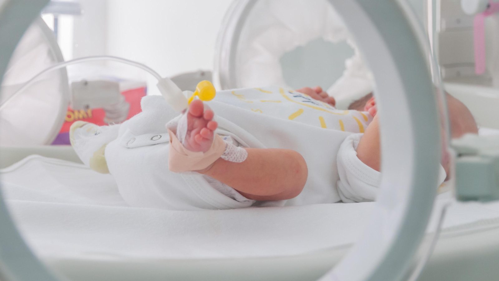 Doctors, not cameras, save babies in intensive care | Brief letters
