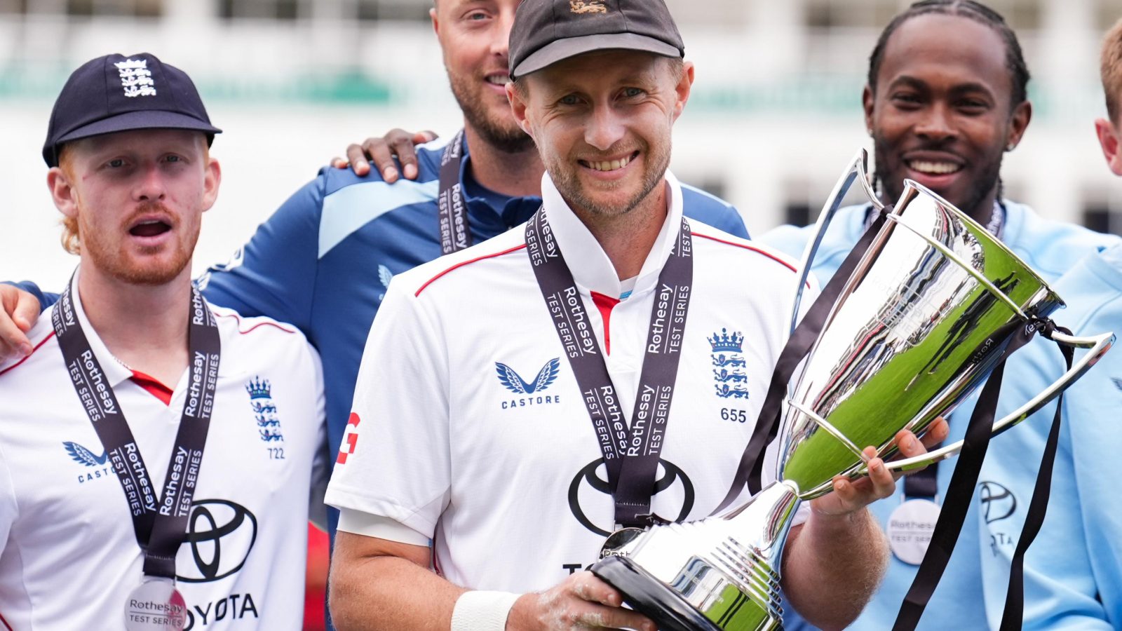England in better shape after ‘coming through chaos’ of a torrid summer, says Joe Root