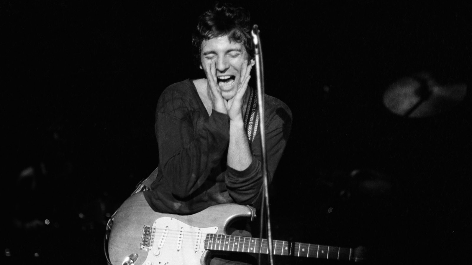 Happy Birthday, Bruce Springsteen! 15 Incredible Vintage Photos of the Star