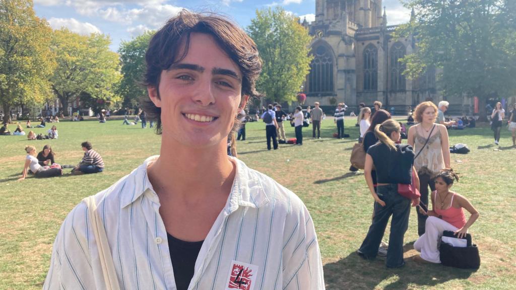 Hundreds attend Jacob Elordi lookalike competition