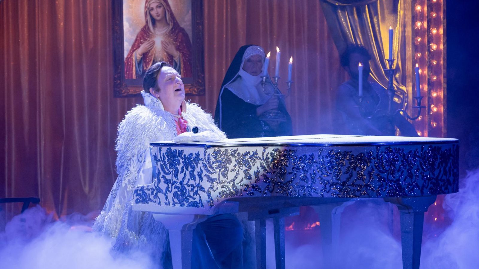 I’ll Be Seeing You review – Simon Russell Beale’s Liberace is a life force too great to be tamed