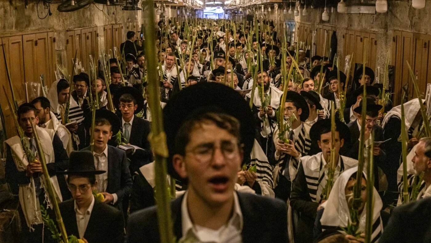 Israel shuts Palestinian shops to facilitate Jewish prayers in Jerusalem’s Old City