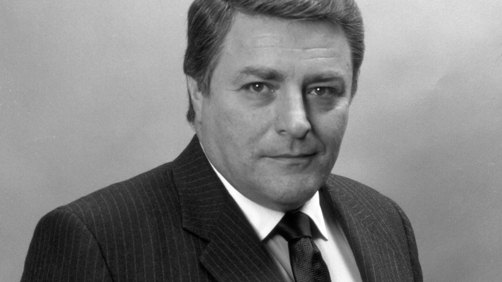 James H. Rosenfield, Sr., Former Executive VP of CBS Broadcast Group, Dies at 97