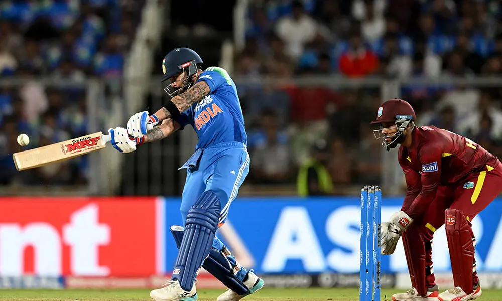 Kohli reaches 15,000 ODI runs, second after Tendulkar to achieve feat
