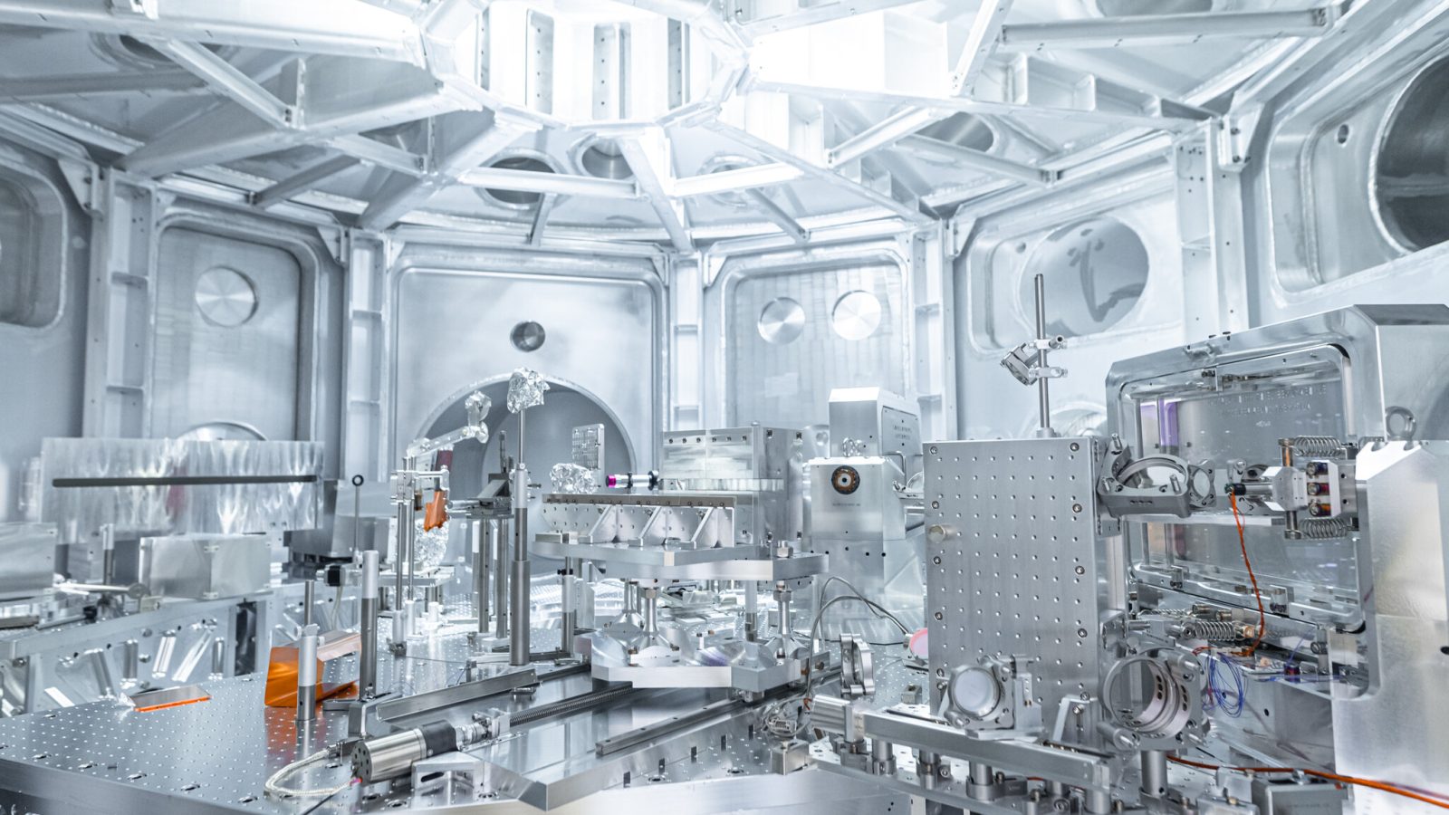 Laser shocks turn plastic into ultra-small, high-purity nanodiamonds
