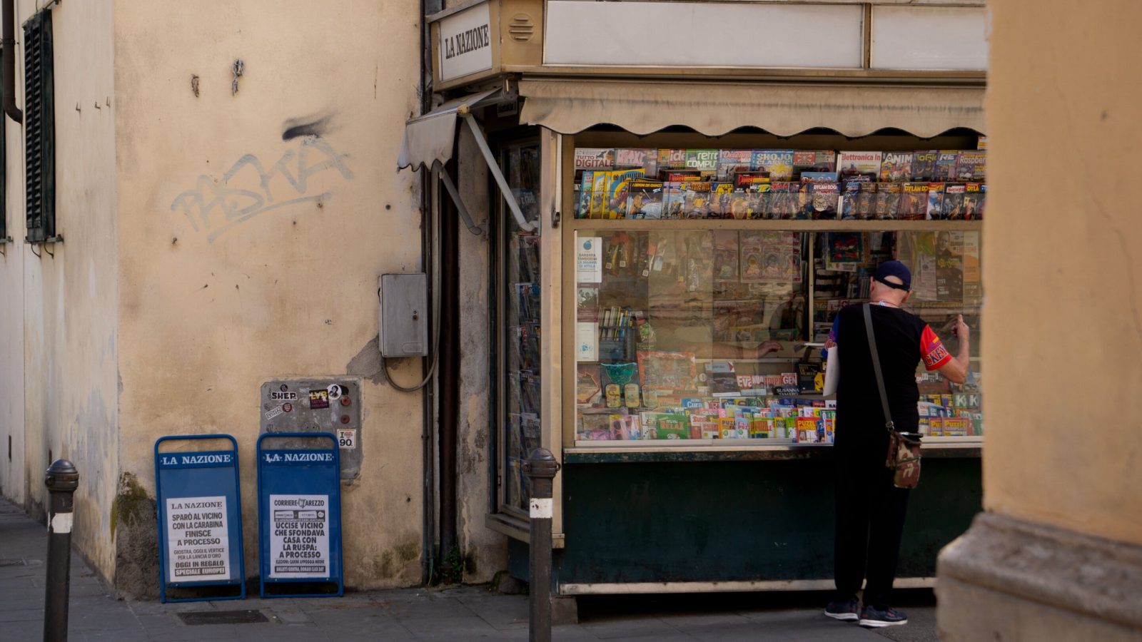 Loneliness and local news: How 'news deserts' increase isolation