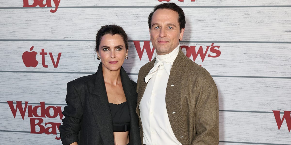 Matthew Rhys and Keri Russell’s Complete Relationship Timeline
