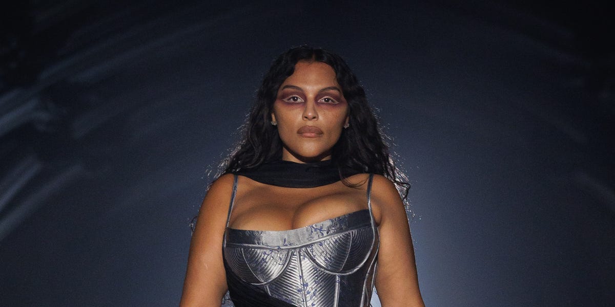 McQueen Returns to London Fashion Week With a Savile Row-Meets-Rave Collection