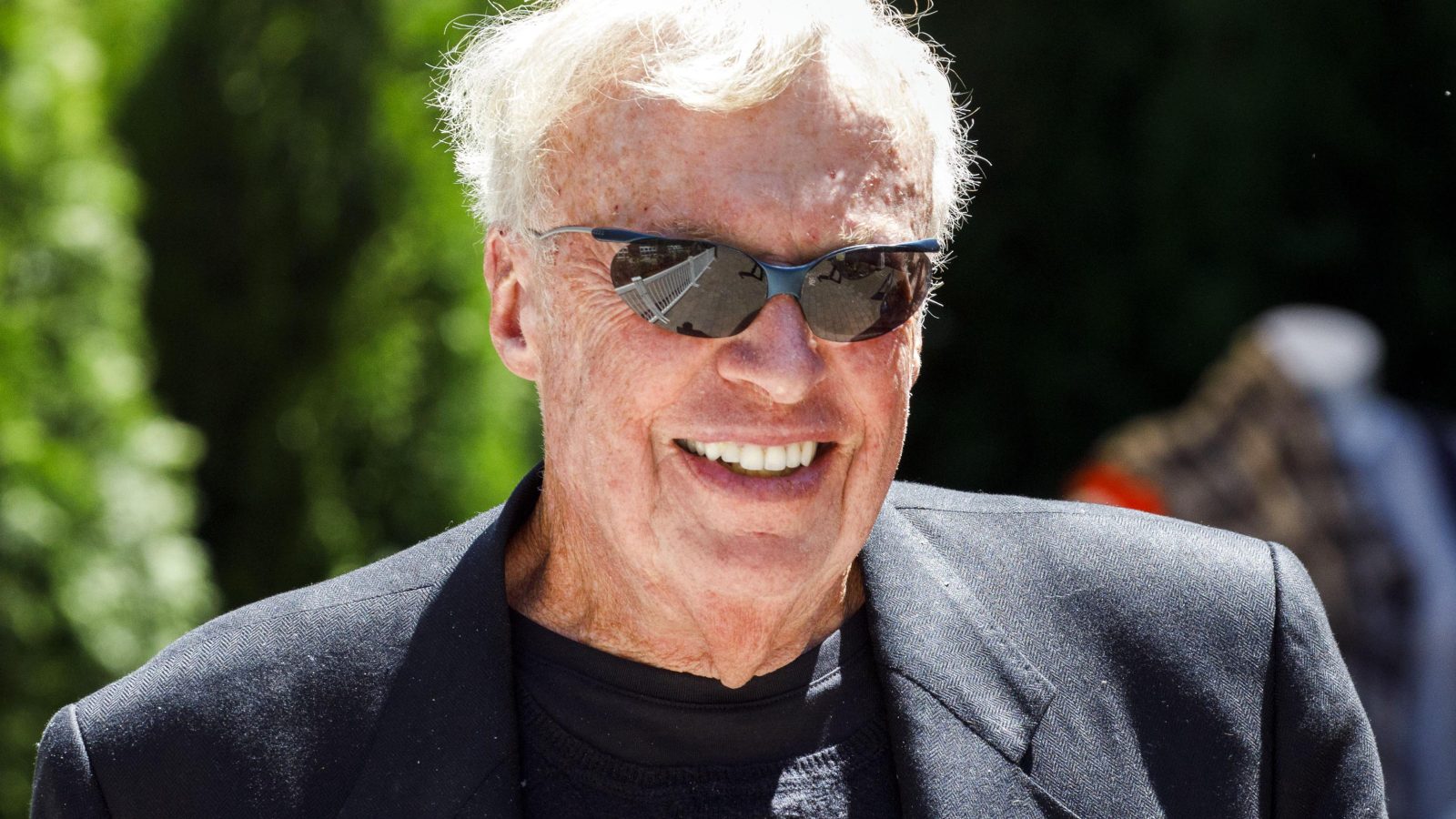 Nike cofounder gives $1bn to University of Oregon in historic donation