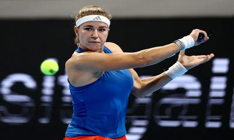 Noskova, Muchova crush Spain to send Czechs into Billie Jean King Cup final