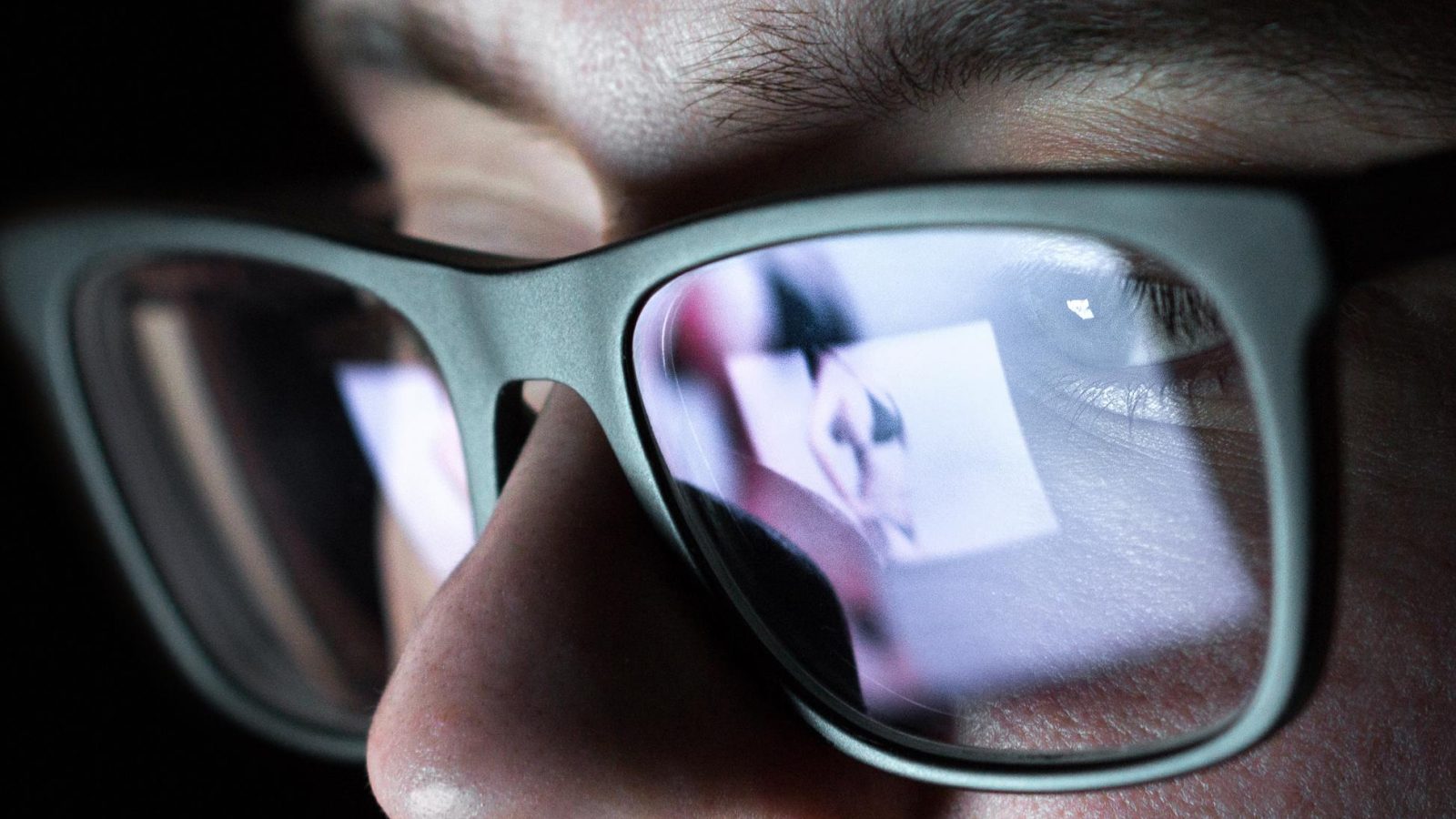 One of Sydney’s largest councils joins ban on ‘pervert’ glasses at local swimming pools