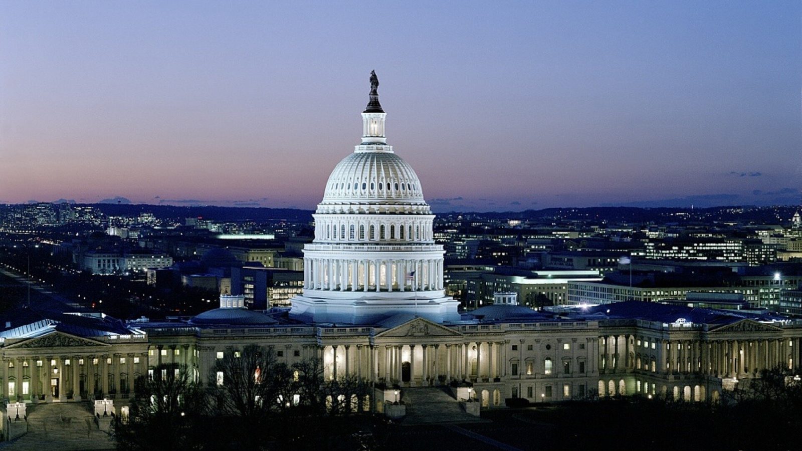 Party leaders widening Washington's political chasm