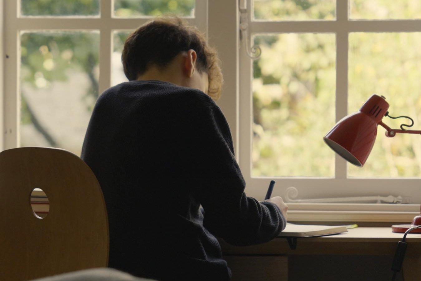 Prison Letters: the teenager writing letters to jailed climate activists – documentary