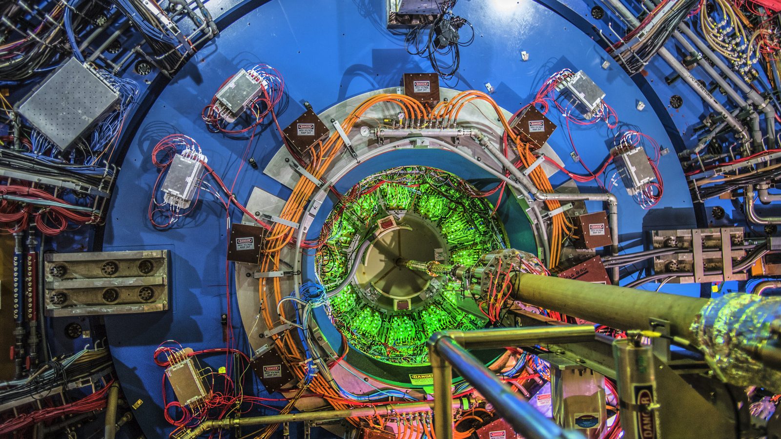 RHIC data reveal intriguing dip in momentum fluctuations in high-density nuclear matter