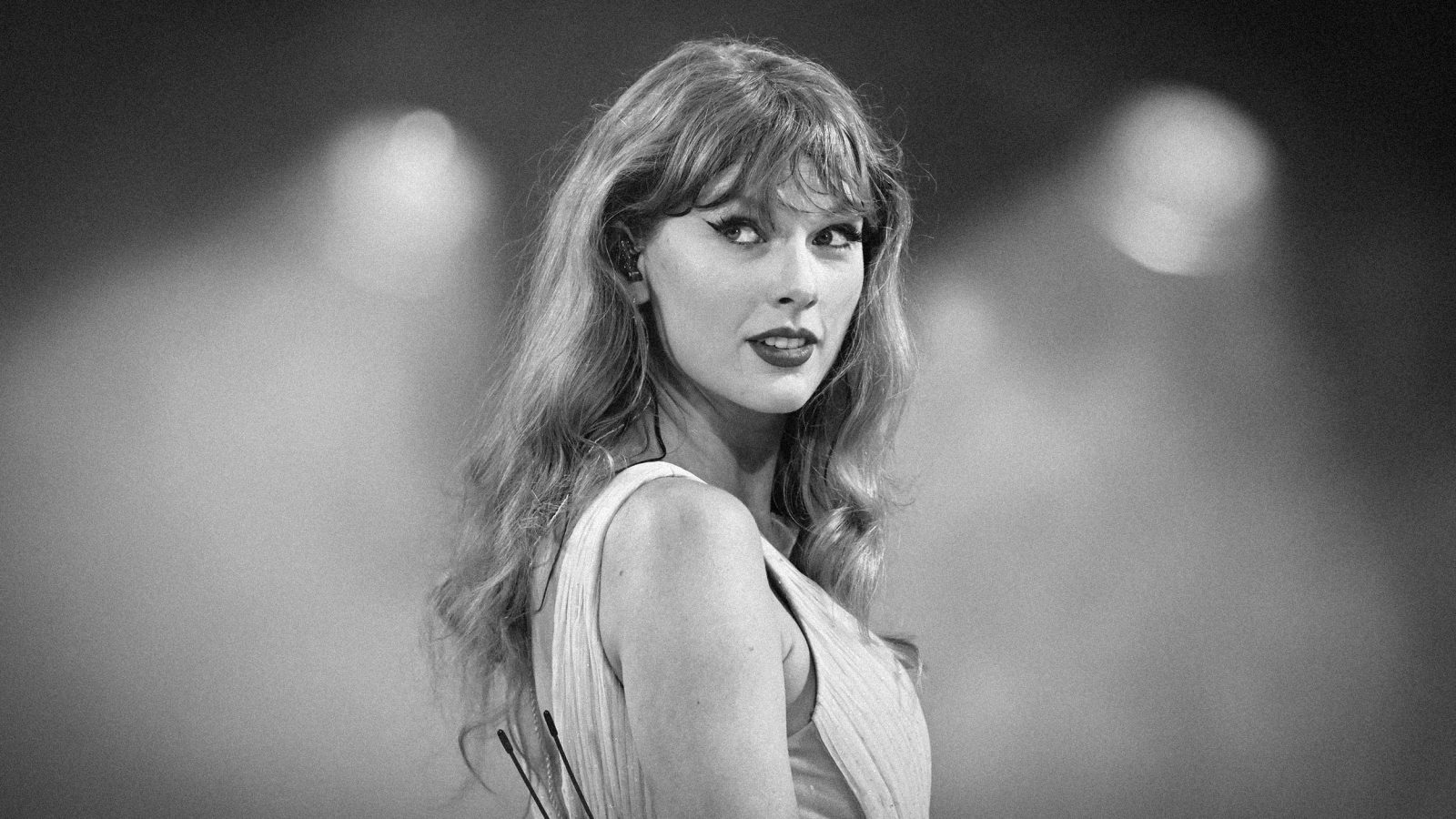 Taylor Swift Kills the Cat-Eye