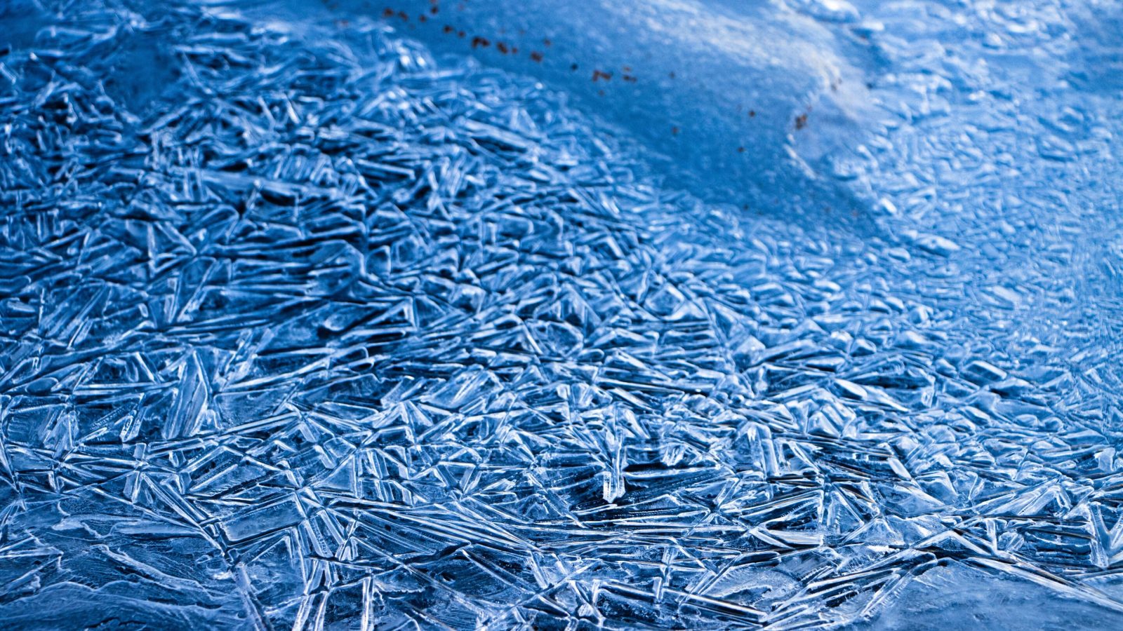 The secret to a perfect crystal may be a precisely calibrated extra turn