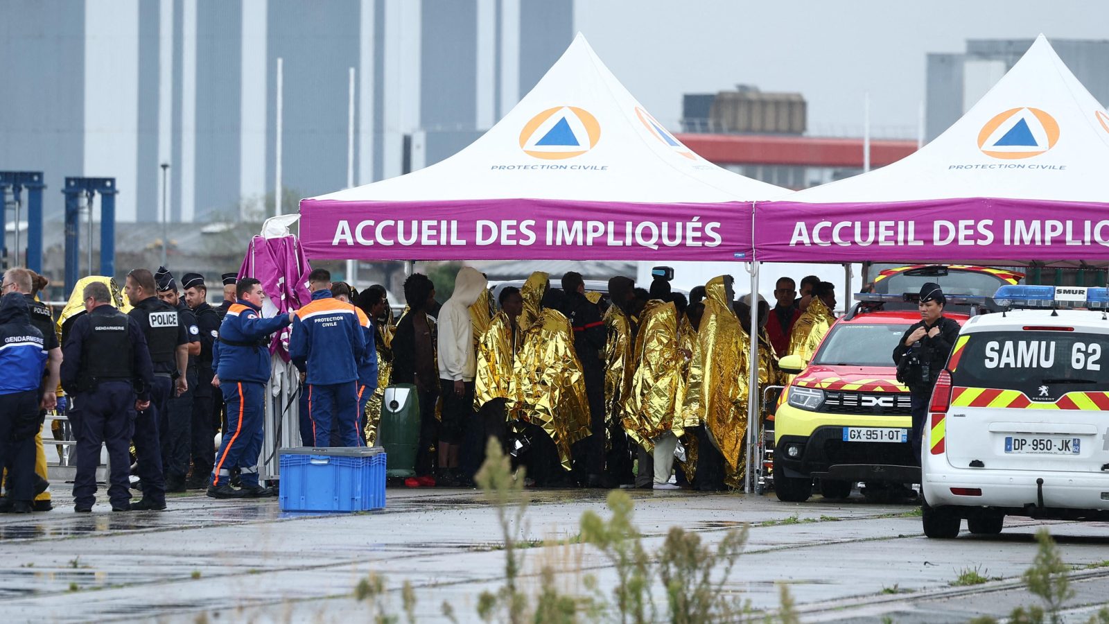 Three people dead, including a child, in attempt to cross Channel to UK