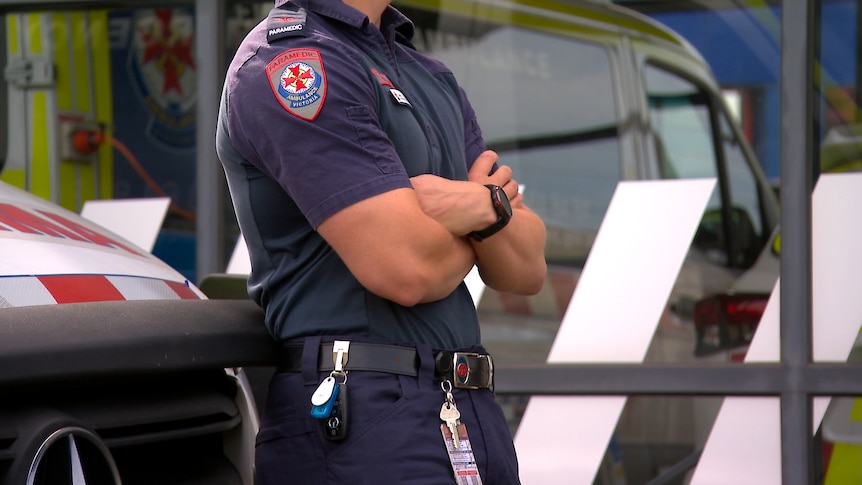 Union not told Victorian paramedics to take lead on mental health call-outs