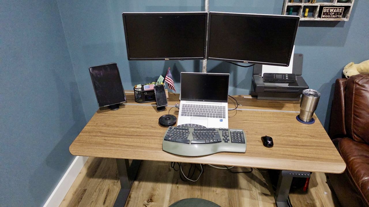 Vari Electric Standing Desk with TechTrack review: A desk designed for pros who like to stay organized, productive, and stylish