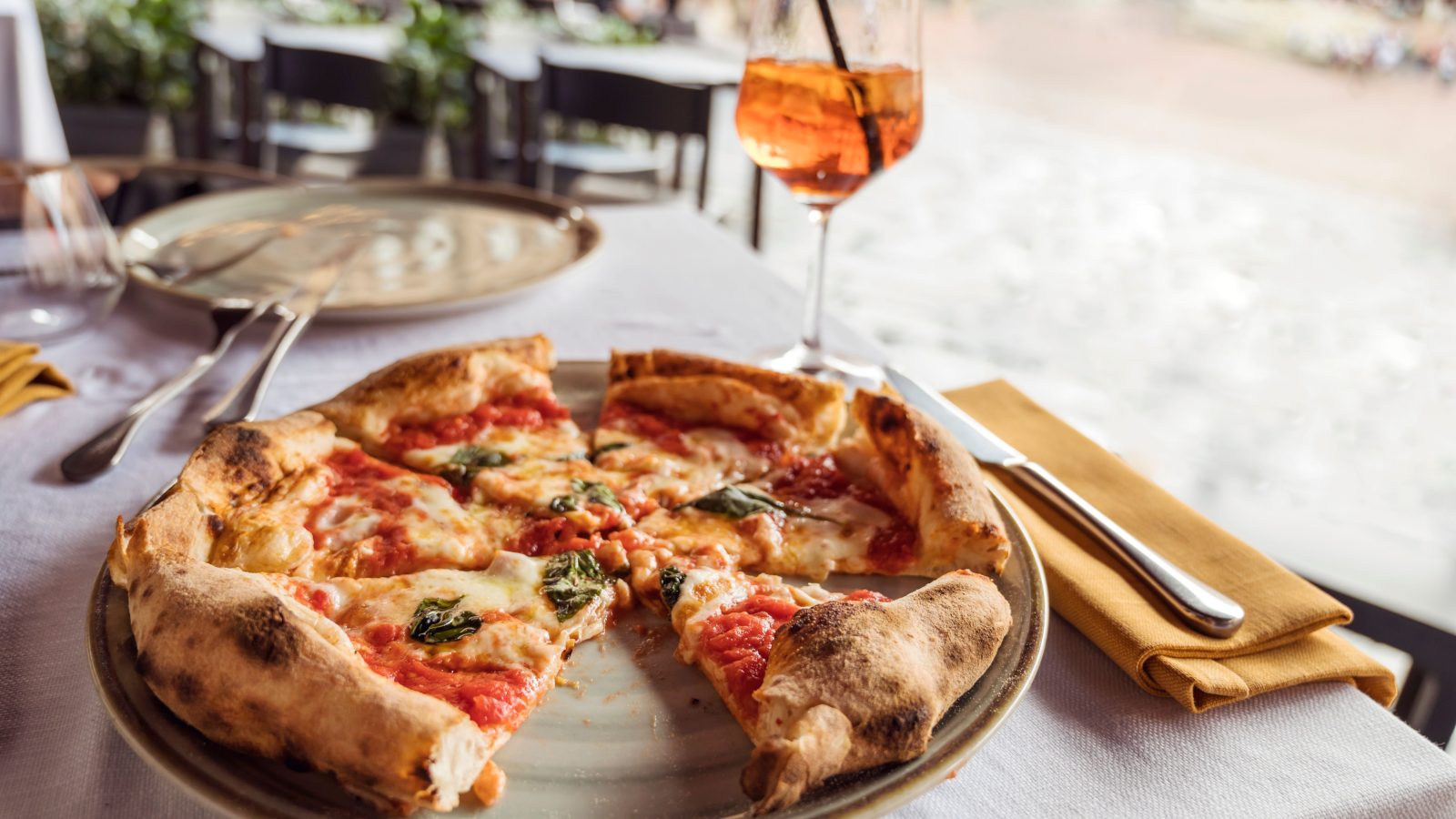 Where to Get Pizza in Naples, Italy, Home of the Original Margherita Pie