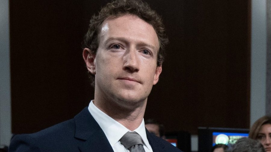 Zuckerberg: AI companies incentivized toward safety