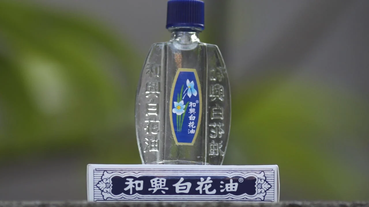 6 ways to use White Flower Oil at home, from repelling pests to removing stickers