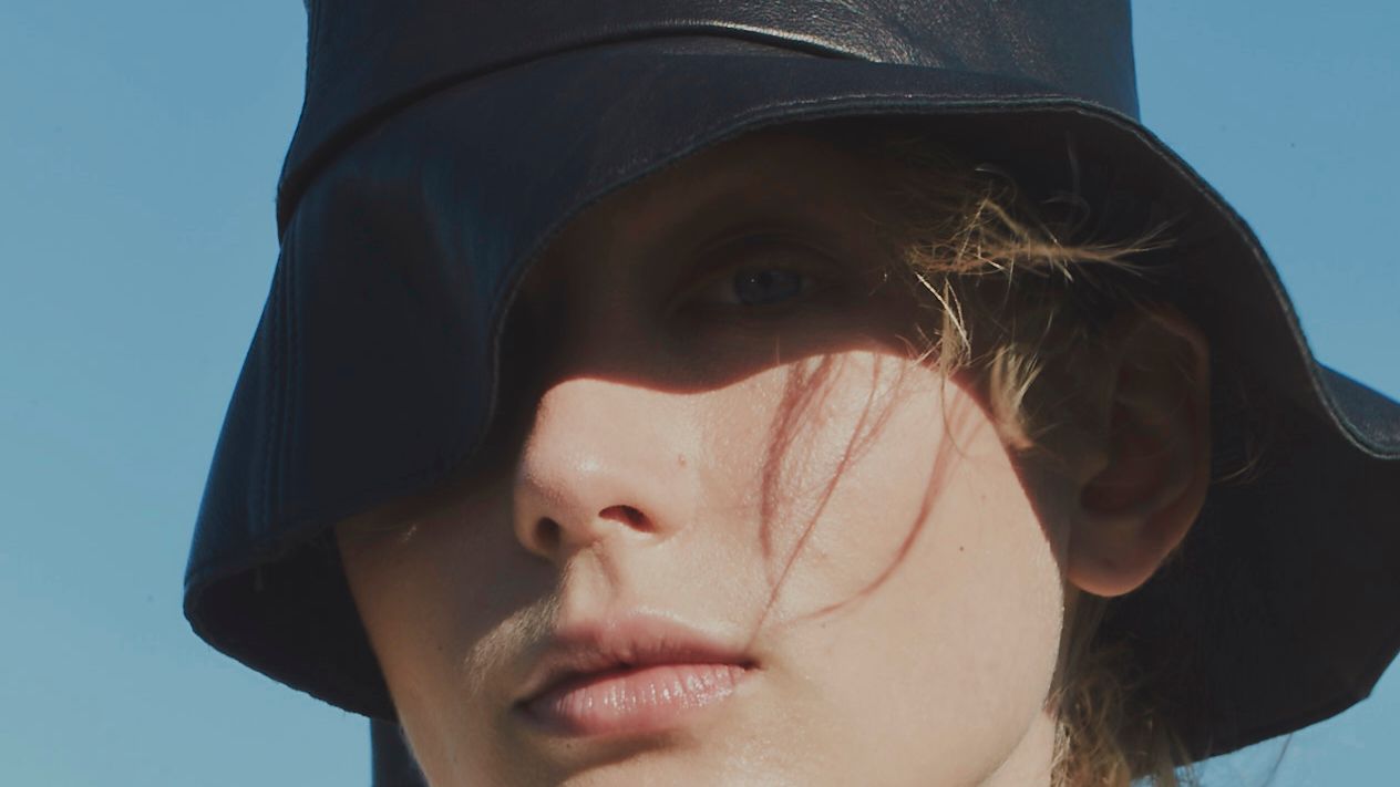 7 Best Non-Comedogenic Sunscreen Formulas That Won’t Break You Out