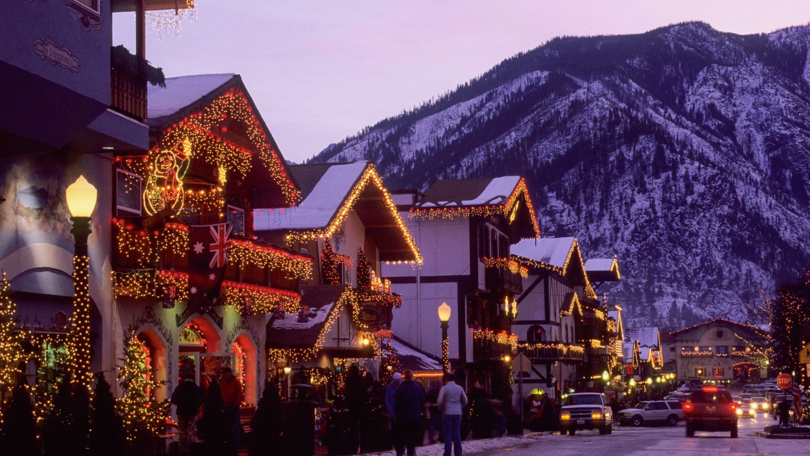 7 Holiday Towns in the US That Channel a European Christmas