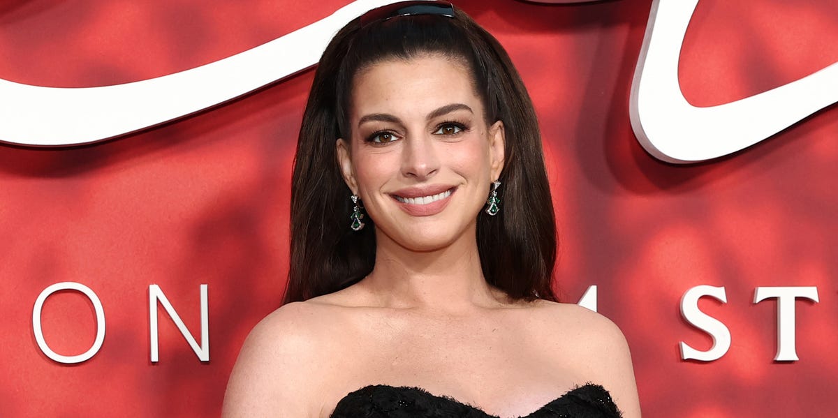 Anne Hathaway’s ‘Cherry Noir’ Nails Are the Fall Manicure Trend That Goes With Everything