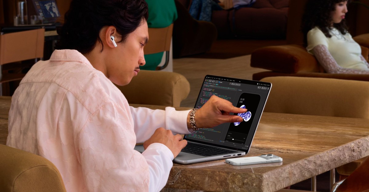 Apple announces its first touchscreen MacBook Pro