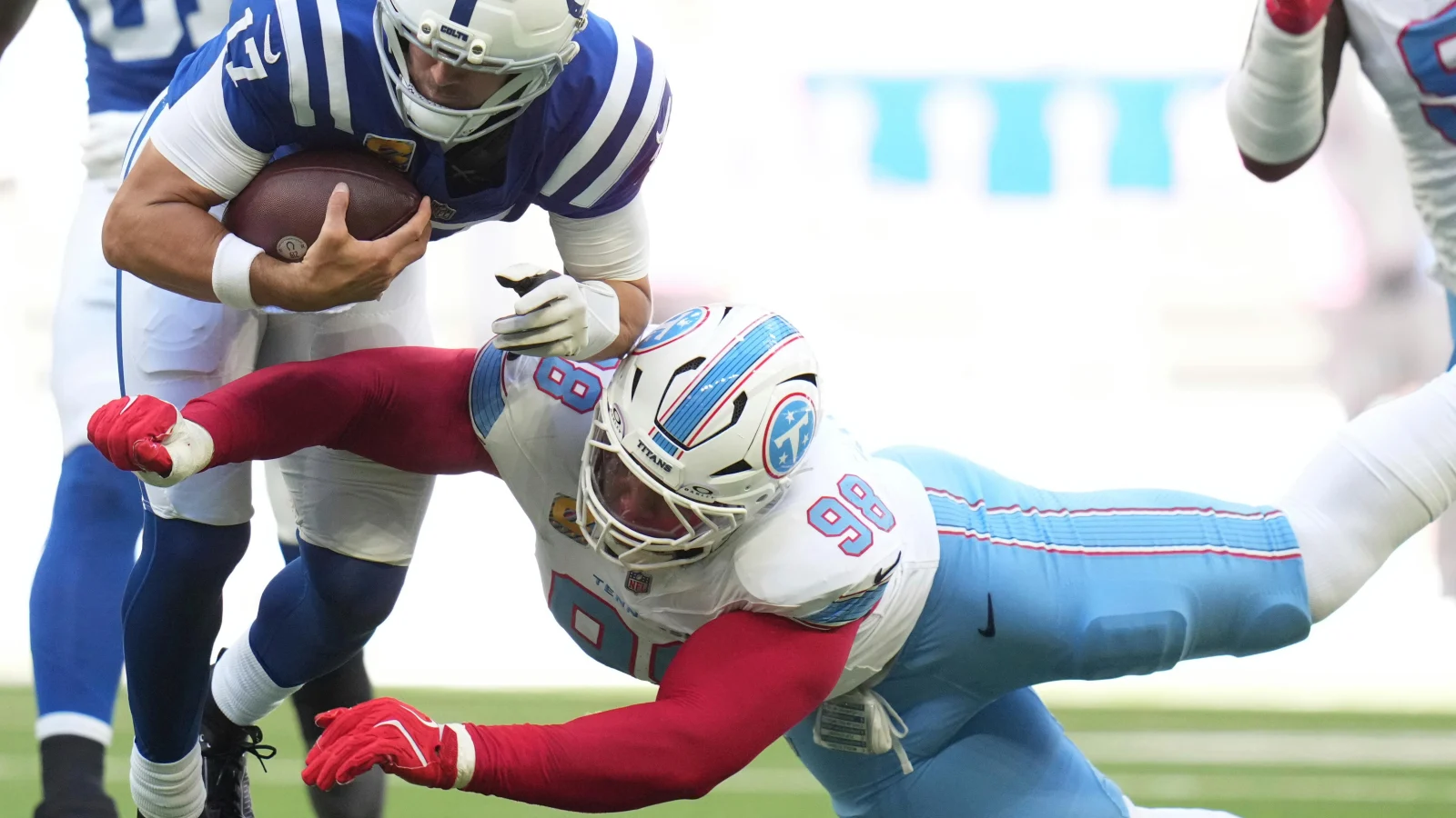 Bears swing big and trade two first-round picks for star Titans DT Jeffery Simmons