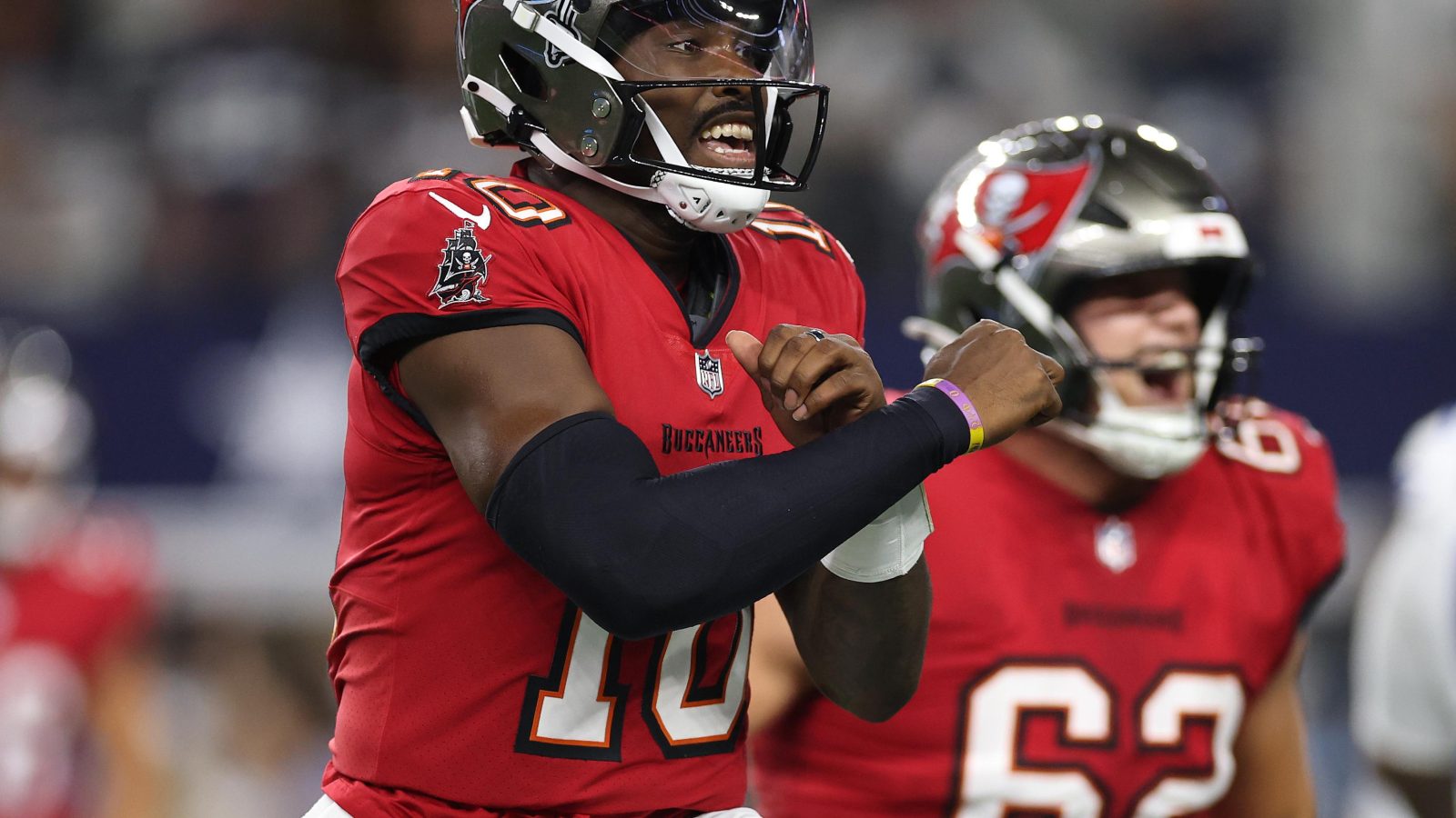 Bucky Irving runs riot as Buccaneers stun Cowboys for first win of season