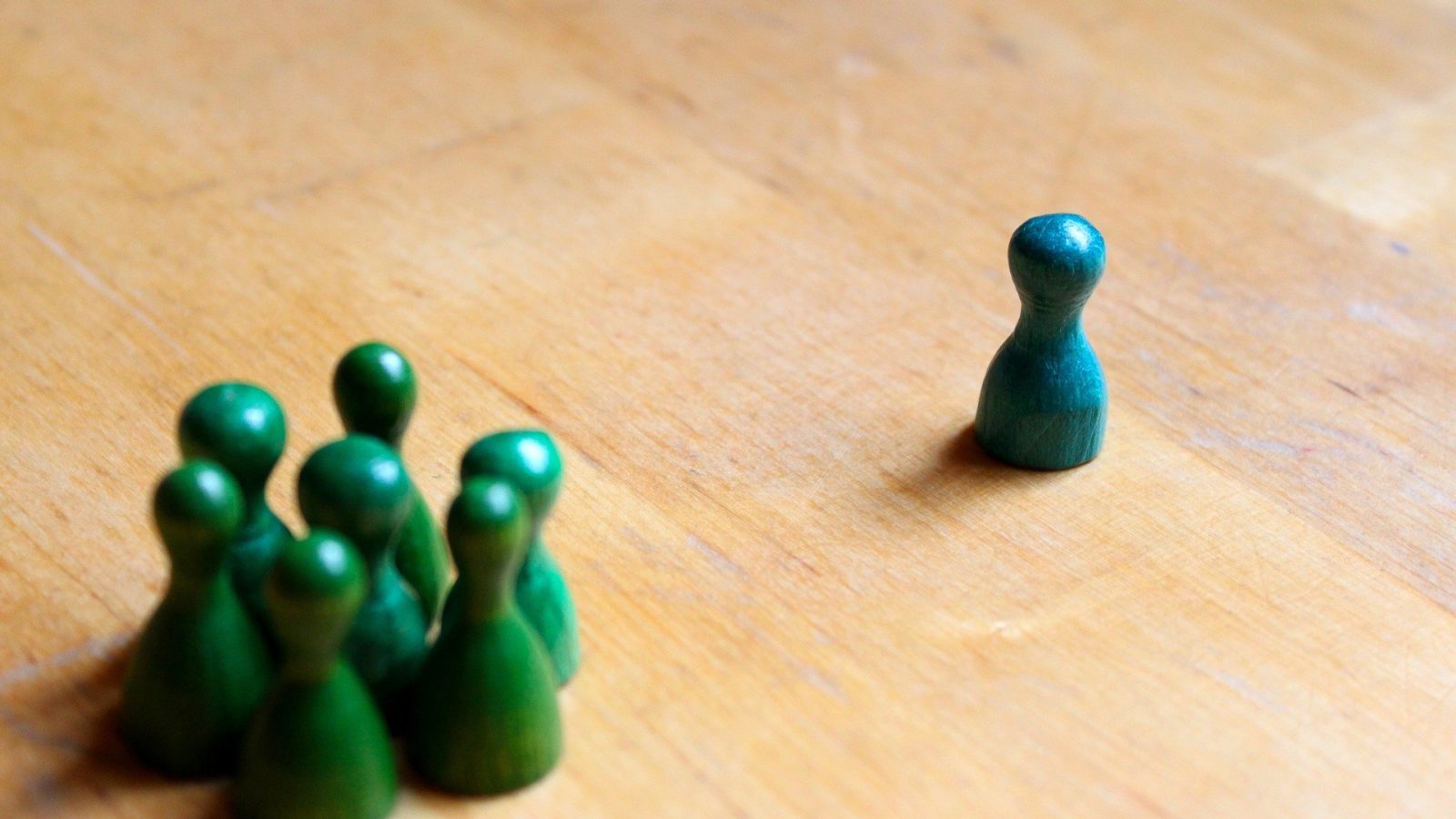 Can AI feel safer than human advice for consumers who face discrimination?