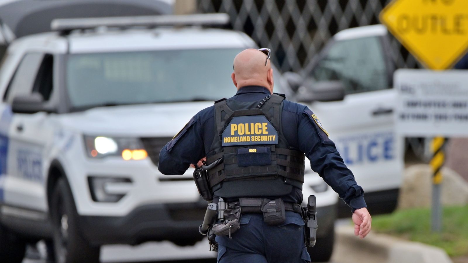 Chicago-Area Cops Helped HSI Spy on Minnesota Anti-ICE Activists