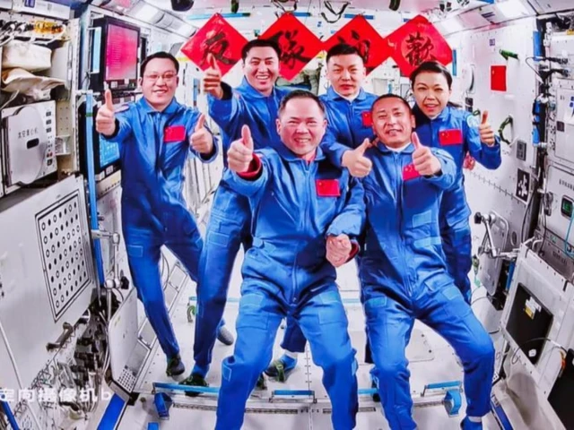 China Focus: A taste of home in orbit: How China keeps its astronauts well-fed