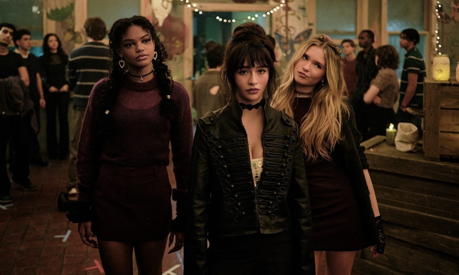 ‘Coven Academy’ Creator Breaks Down Briar’s Family Tree, Dark Magic as an Addiction Metaphor, ‘Misogyny’ Against Witches — and a Deleted Kiss Scene