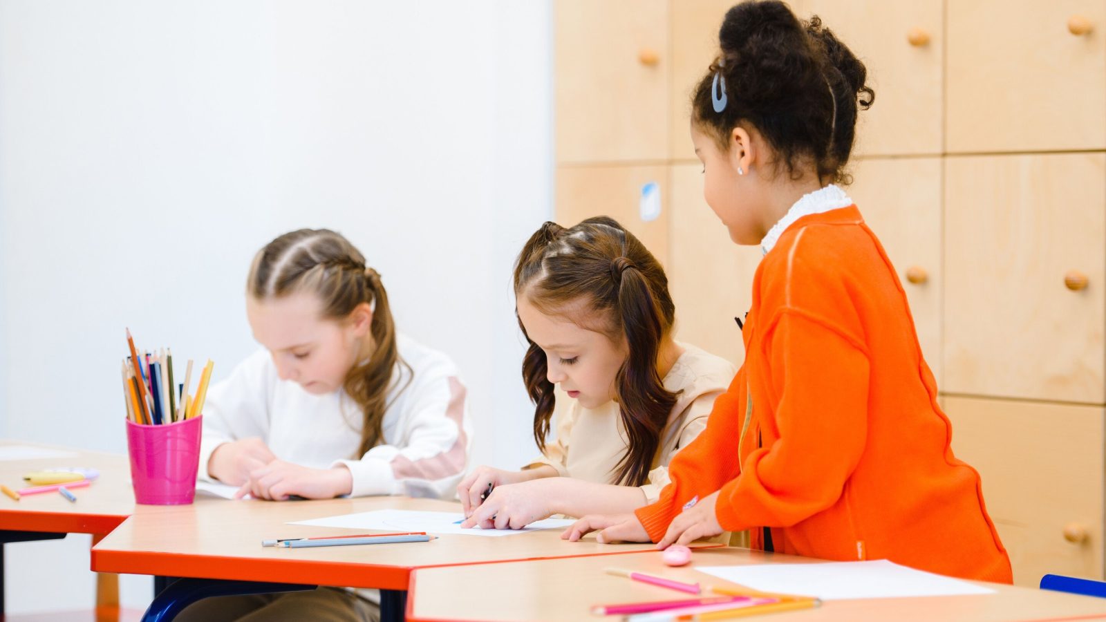 Elementary school homework could be reinforcing educational inequality, study suggests