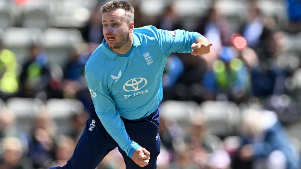 England call up Crane and rest Archer for Pakistan series