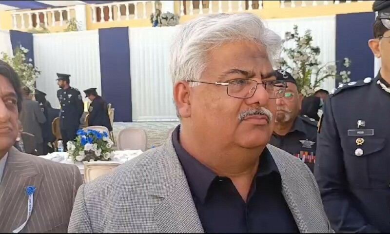 FBR chief urges exporters to promote local products