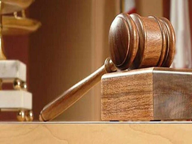 FCC warns delay in consolidating cases hurts landowners' rights