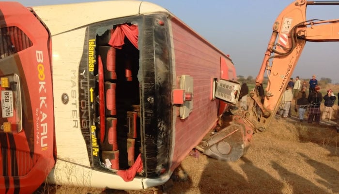 Five killed, more than 27 injured as bus plunges into drain in Hafizabad