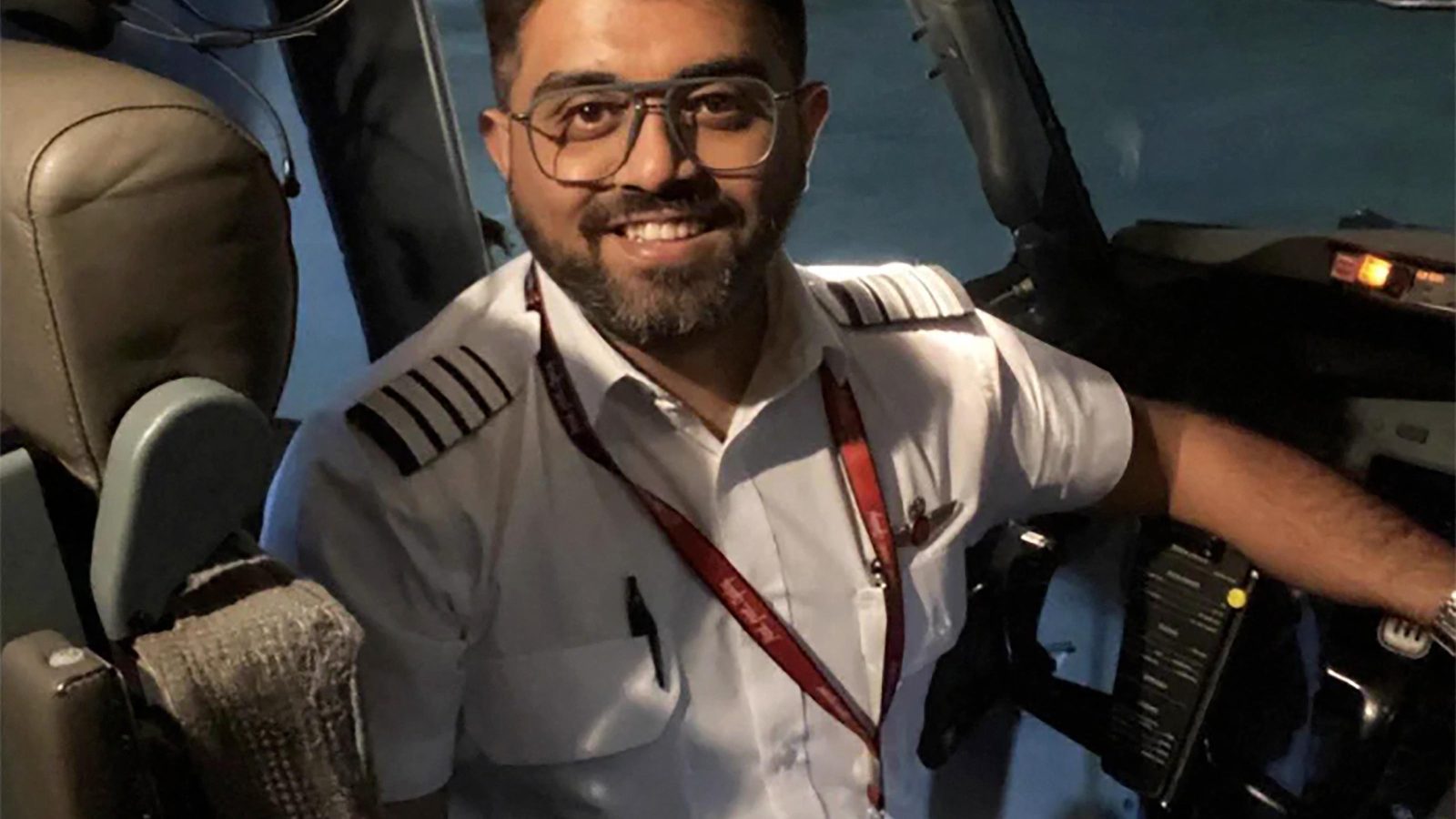 Flydubai captain describes blocking axe blows as co-pilot attacked him
