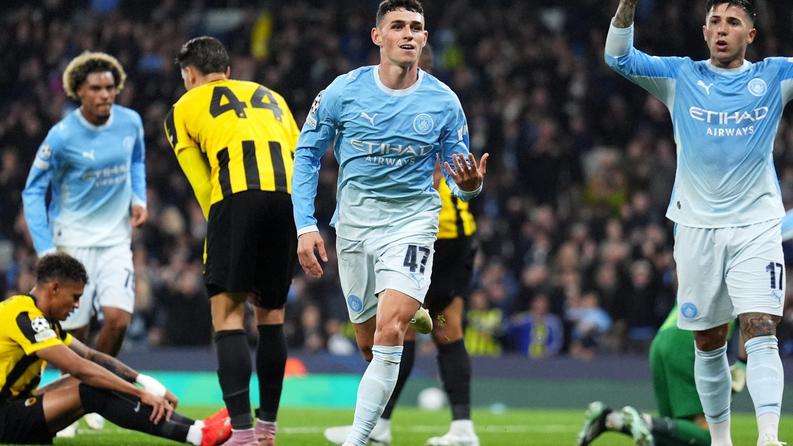 Foden hat-trick helps Manchester City cut through noise and crush AEK Athens