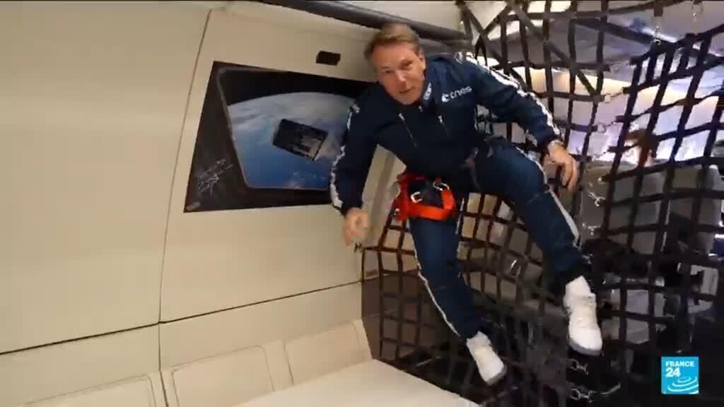 France: Scientists conduct microgravity experiments on parabolic flights