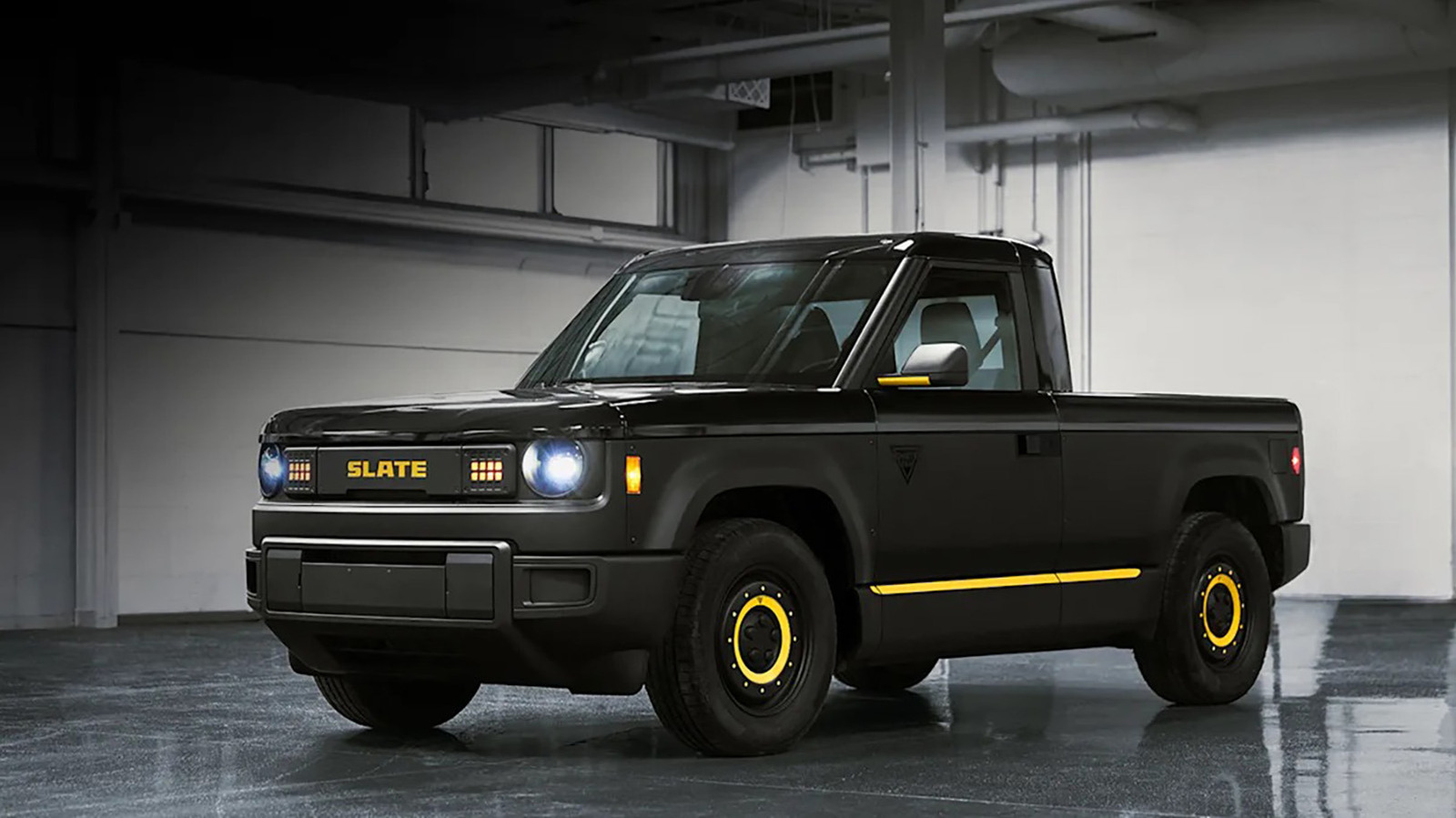 Here's how the Slate truck gets software updates without built-in infotainment